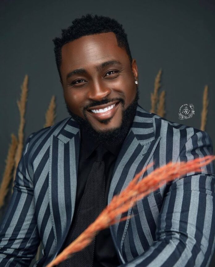 Pere – Hope ft. Damonica