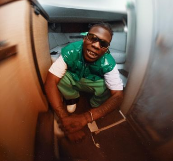 Seyi Vibez - Time Dey Go