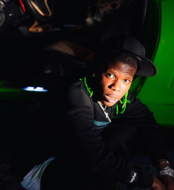 Seyi Vibez – Opor