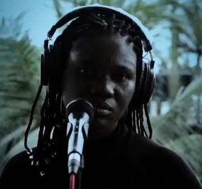 Sini Dagana — Amazing God (Cover)