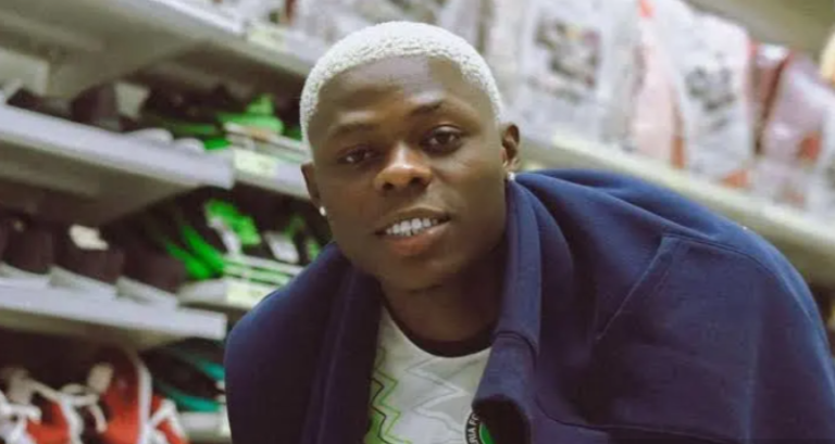 Mohbad - Love Me While I'm Still Here