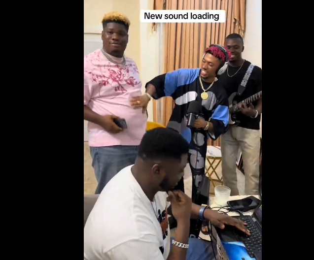 Laff Nation - Ke Ntak Mi (Because Of Me)