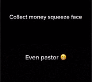 Smur Lee – Squeeze face